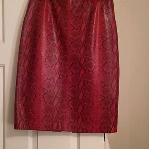 Siena Studio 100% leather skirt
